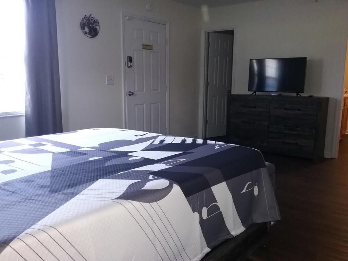 Music Studio Getaway, Close To Entertainment! McMinnville Екстериор снимка